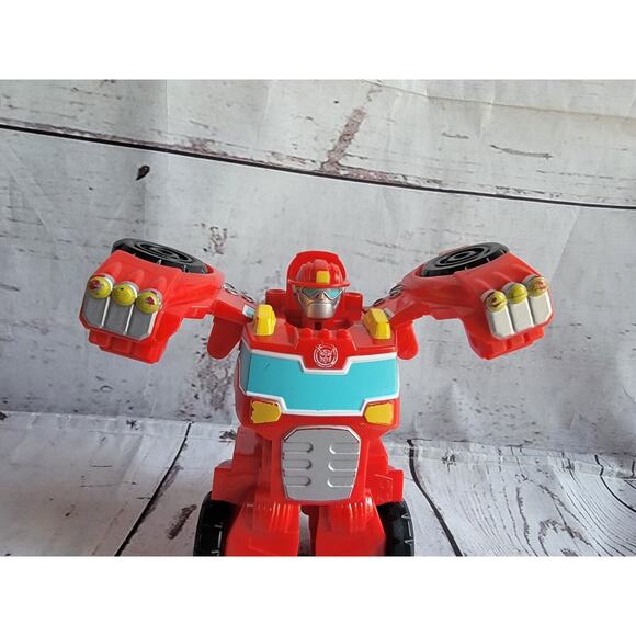 Transformers Rescue Bots Rescan Heatwave the Fire-Bot Truck Playskool Heroes Toy - Picture 2 of 8
